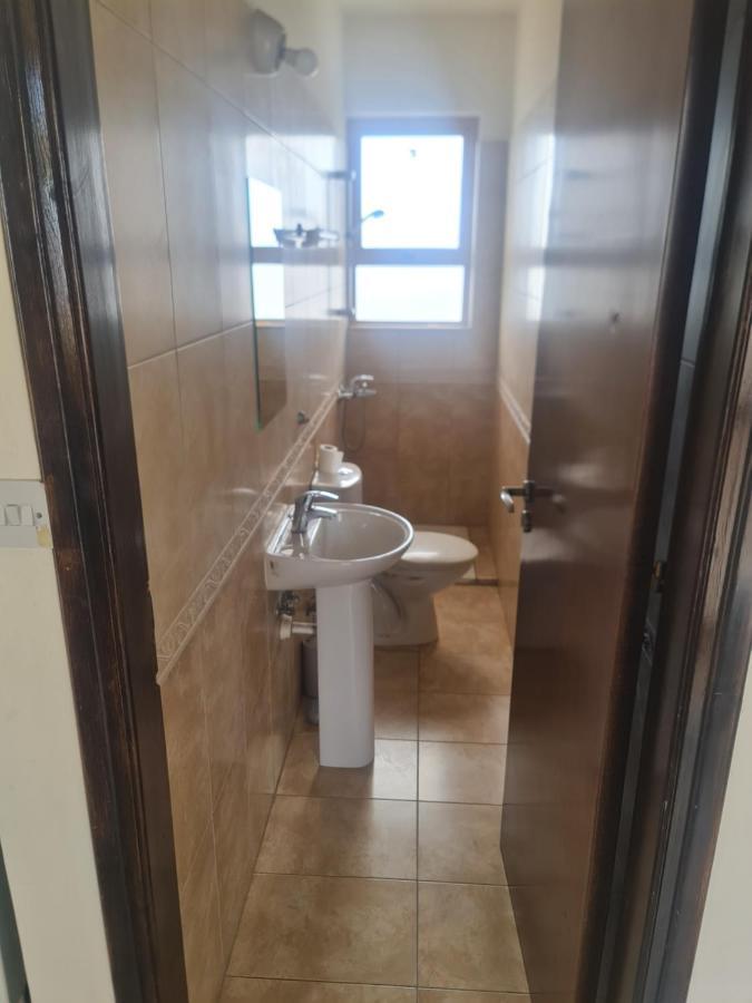 Top Floor 1 Bdrm Aprtrmnt Apartamento Dromolaxia Exterior foto